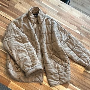 Like new quilted zip up jacket